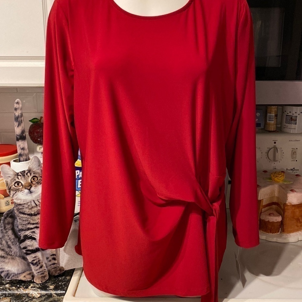 Z womens Kasper solid red stretch long sleeve plus size top 2x.   NWT